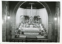 Saint Mary&#39;s Hall interior: chapel altar during service for Holy Thursday